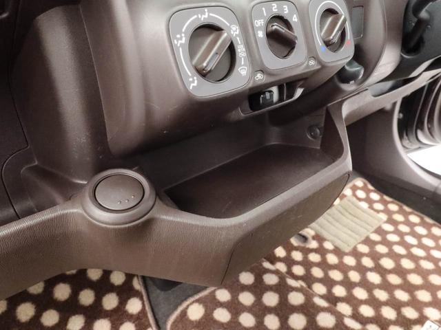 パッソＸ　クツロギキーレス　エアバック　パワステ　ＡＢＳ　ＣＶＴ　オーディオレス　マニュアルエアコン　ベンチシート　ハロゲンヘッドライト　盗難防止システム　サンバイザー　レバー式サイドブレーキ（愛知県）の中古車