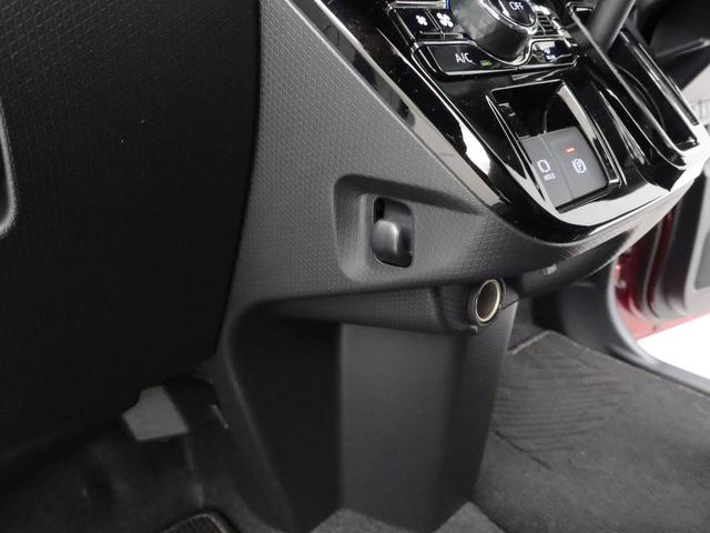 タントカスタムＲＳ　ターボ車　両側電動スライドドア衝突回避支援ブレーキシステム　誤発信抑制装置　オートハイビーム　オートライト　スマートキーレス　プッシュスタートシステム（愛知県）の中古車