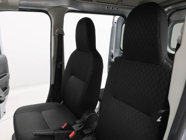 ハイゼットカーゴＤＸＣＶＴ車・ＡＭ／ＦＭラジオ・マニュアルエアコン・コーナーセンサー・オートライト（愛知県）の中古車