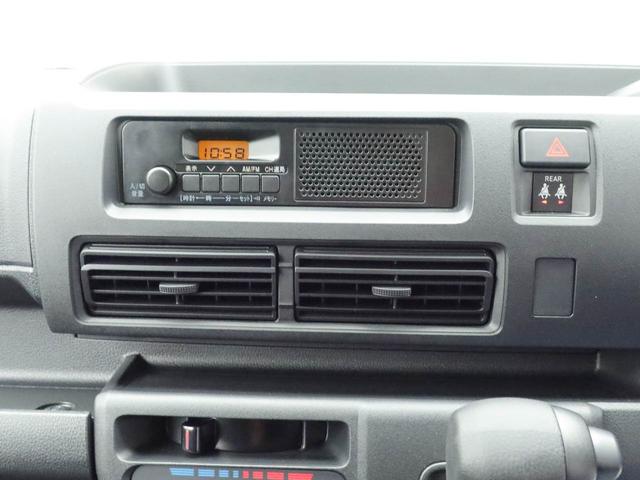ハイゼットカーゴＤＸ　アイドリングストップＡＭ／ＦＭラジオ　エアバック　ＡＢＳ　ＣＶＴ　キーレス（愛知県）の中古車