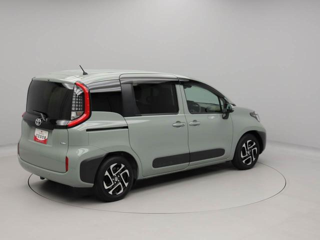 シエンタハイブリッドＺ両側電動スライドドア　クルーズコントロール　シートヒーター　ＥＴＣ　パノラマカメラ　メモリナビ　スマートキー（愛知県）の中古車