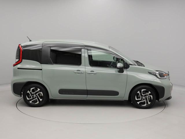シエンタハイブリッドＺ両側電動スライドドア　クルーズコントロール　シートヒーター　ＥＴＣ　パノラマカメラ　メモリナビ　スマートキー（愛知県）の中古車