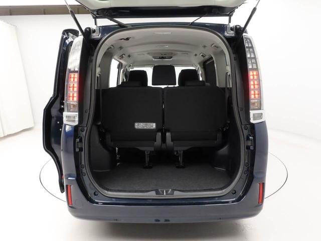 ヴォクシーＶメモリーナビ　バックカメラ　ＥＴＣ（愛知県）の中古車