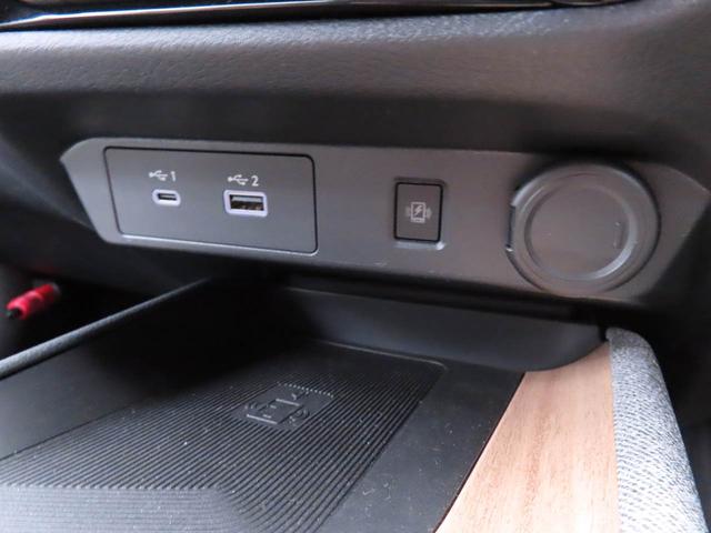 オーラG レザーエディションドライブレコーダー 電動パーキングブレーキ ブレーキホールド ETC メモリナビ パノラマカメラ USBポート スマートキー(愛知県)の中古車