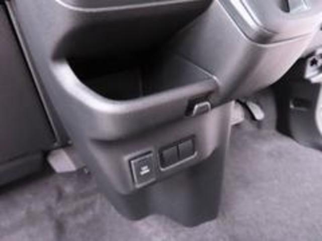 ムーヴＸ両側電動スライドドア　ＬＥＤヘッドライト　オートハイビーム　スマートキー　バックカメラ　禁煙車　　車線逸脱抑制制御機能　衝突回避支援ブレーキ機能　誤発進抑制機能（愛知県）の中古車