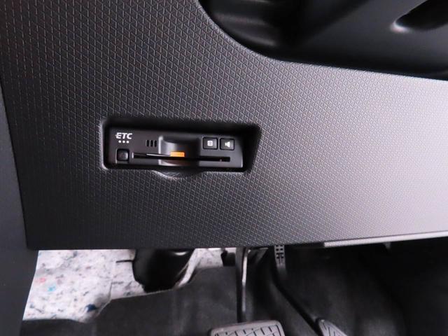 タントカスタムＲＳリミテッド　ターボ車　両側電動スライドドア誤発信抑制装置　衝突回避支援ブレーキシステム　安全ボディ　ベンチシート　オートハイビーム　オートライト　スマートキーレス（愛知県）の中古車