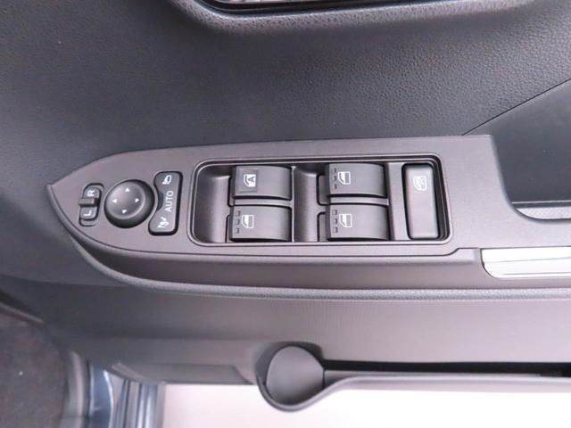 タントカスタムＲＳリミテッド　ターボ車　両側電動スライドドア誤発信抑制装置　衝突回避支援ブレーキシステム　安全ボディ　ベンチシート　オートハイビーム　オートライト　スマートキーレス（愛知県）の中古車