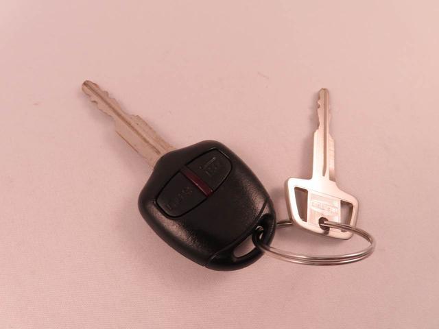 ｅＫワゴンＥキーレス　バックカメラ　ＡＢＳ　ＣＶＴ　エアバック　ナビゲーション　バックモニター　シートヒーター　マニュアルエアコン　パンク修理キット（愛知県）の中古車