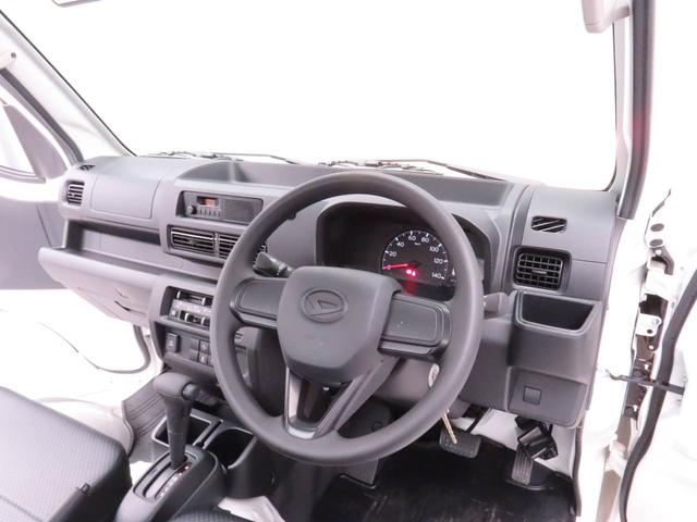 ハイゼットトラック 中古車 スタンダードキーレス　ＡＭ／ＦＭラジオ　アイドリングストップ　禁煙車