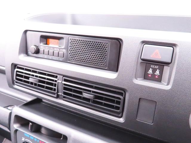 ハイゼットカーゴ 中古車 ＤＸ　アイドリングストップＡＭ／ＦＭラジオ　エアバック　ＡＢＳ　ＣＶＴ　キーレス