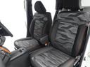 電動パーキングブレーキ・オートブレーキホールド・運転席＆助手席シートヒーター・プッシュボタンスタート・コーナーセンサー・バックカメラ・オーディオレス・１５インチアルミホイール（愛知県）の中古車