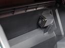 電動開閉式ルーフ　ターボ　ＬＥＤヘッドライト　プッシュスタートシステム　スマートキーレス　ナビゲーション　ＥＴＣ車載器　ＣＤ（愛知県）の中古車
