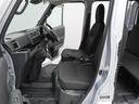 ＣＶＴ車・ＡＭ／ＦＭラジオ・マニュアルエアコン・コーナーセンサー・オートライト（愛知県）の中古車