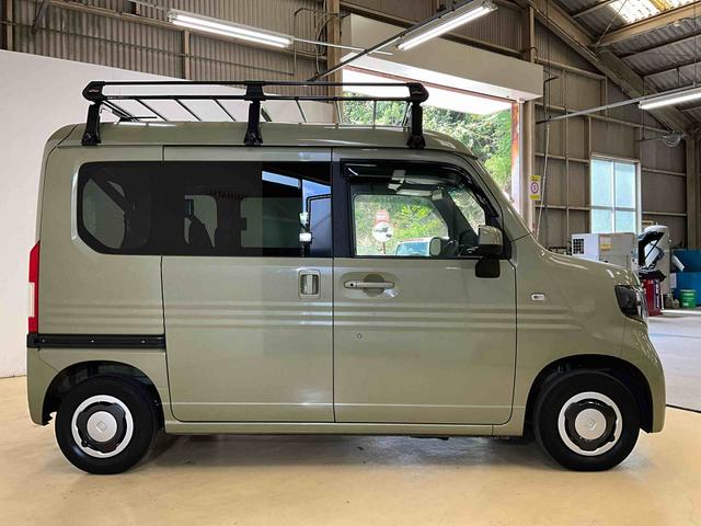 Ｎ−ＶＡＮ＋スタイルファン・ターボホンダセンシングガーデングリーンメタリック　ホンダセンシング　ターボエンジン　純正ナビ　バックカメラ　ＥＴＣ　ステアリングスイッチ　クルーズコントロール　ルーフキャリア３０Ｋｇ積　ＬＥＤヘッドランプ（京都府）の中古車