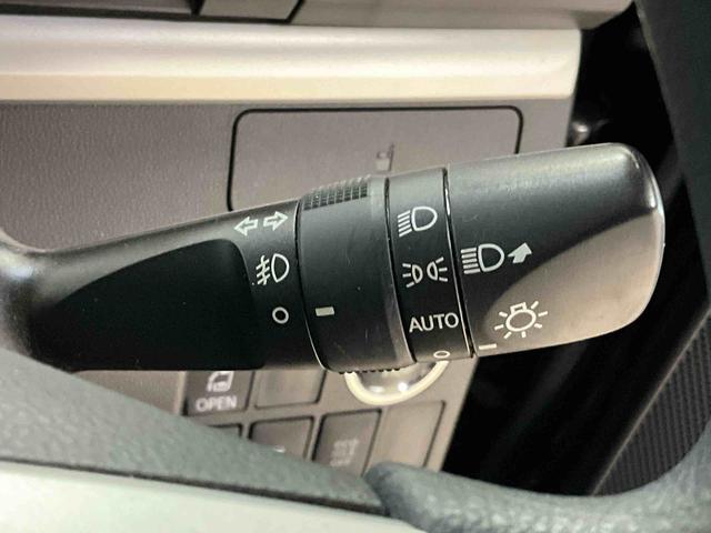 タントカスタムＸ　トップエディションＳＡIIワンオーナー　衝突軽減ブレーキ　認定中古車　ナビ　キーレスエントリー　プッシュボタンスタート　オートライト　ＬＥＤヘッドライト　ＥＴＣ　左側電動スライドドア（京都府）の中古車