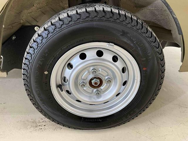 ハイゼットトラックジャンボ　オーディオレス　パートタイム４ＷＤオーディオレス　パートタイム４ＷＤ　キーレスエントリー　１４５／８０Ｒ１２インチタイヤ　ＬＥＤライト　ＬＥＤフォグランプ　荷台作業灯（京都府）の中古車