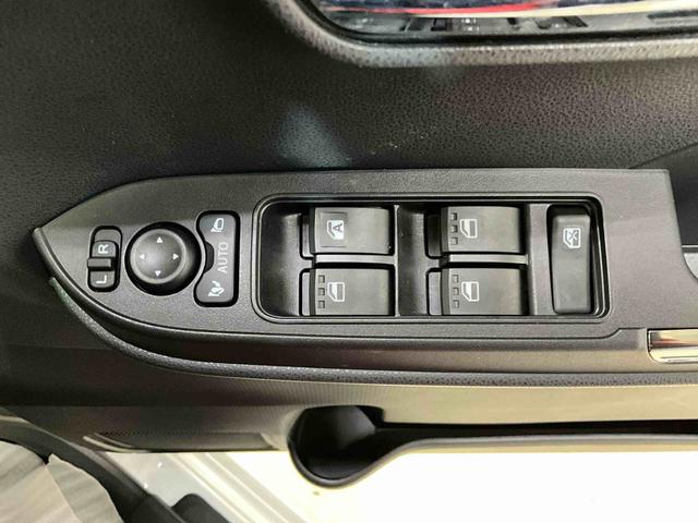 タントカスタムＲＳシャイニングホワイトパール　　ディスプレイオーディオ　　マット付き車　　車内目立った傷なし　　スマートアシスト　　ＬＥＤヘッドランプ（京都府）の中古車