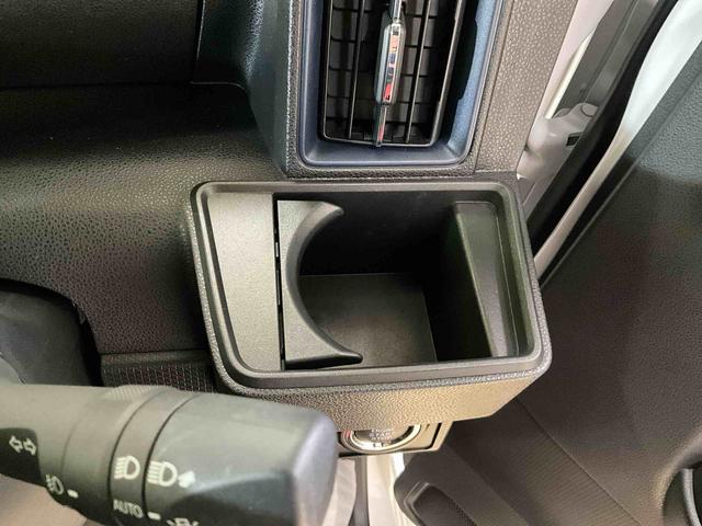 タントカスタムＲＳシャイニングホワイトパール　　ディスプレイオーディオ　　マット付き車　　車内目立った傷なし　　スマートアシスト　　ＬＥＤヘッドランプ（京都府）の中古車