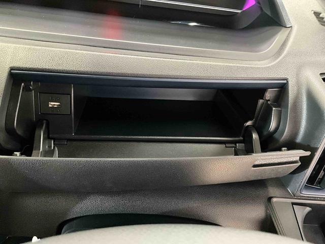 タントカスタムＲＳシャイニングホワイトパール　　ディスプレイオーディオ　　マット付き車　　車内目立った傷なし　　スマートアシスト　　ＬＥＤヘッドランプ（京都府）の中古車