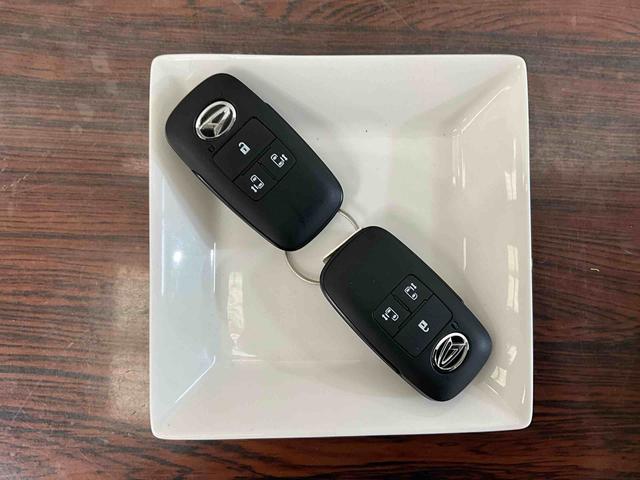 タントカスタムＲＳシャイニングホワイトパール　　ディスプレイオーディオ　　マット付き車　　車内目立った傷なし　　スマートアシスト　　ＬＥＤヘッドランプ（京都府）の中古車