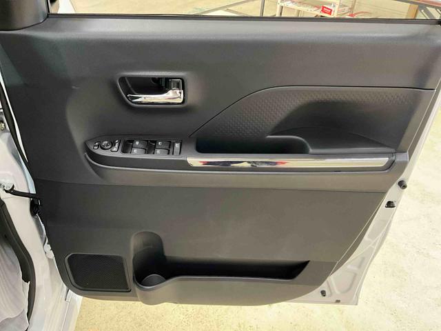 タントカスタムＲＳシャイニングホワイトパール　　ディスプレイオーディオ　　マット付き車　　車内目立った傷なし　　スマートアシスト　　ＬＥＤヘッドランプ（京都府）の中古車