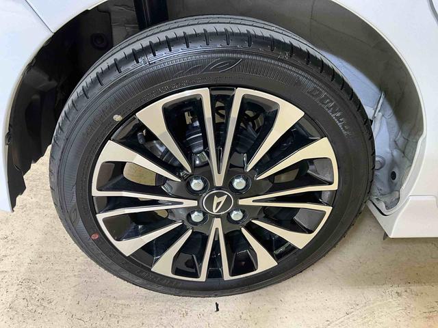 タントカスタムＲＳシャイニングホワイトパール　　ディスプレイオーディオ　　マット付き車　　車内目立った傷なし　　スマートアシスト　　ＬＥＤヘッドランプ（京都府）の中古車
