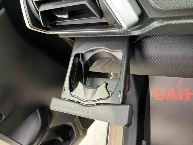 ロッキープレミアムＧワンオーナー　衝突軽減ブレーキ　認定中古車　運転席助手席シートヒーター　クルーズコントロール　ＥＴＣ　電動パーキングブレーキ　オートブレーキホールド機能　オーディオレス車（京都府）の中古車