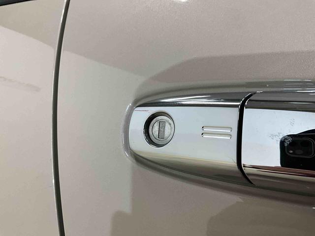 ロッキープレミアムＧワンオーナー　衝突軽減ブレーキ　認定中古車　運転席助手席シートヒーター　クルーズコントロール　ＥＴＣ　電動パーキングブレーキ　オートブレーキホールド機能　オーディオレス車（京都府）の中古車