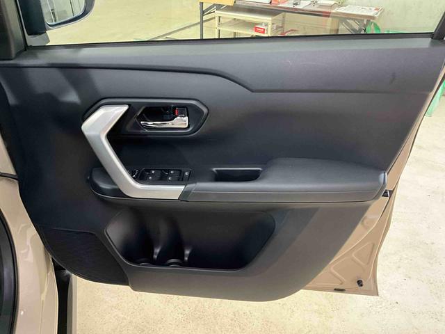 ロッキープレミアムＧワンオーナー　衝突軽減ブレーキ　認定中古車　運転席助手席シートヒーター　クルーズコントロール　ＥＴＣ　電動パーキングブレーキ　オートブレーキホールド機能　オーディオレス車（京都府）の中古車