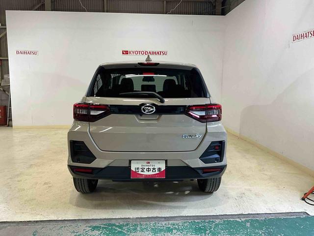 ロッキープレミアムＧワンオーナー　衝突軽減ブレーキ　認定中古車　運転席助手席シートヒーター　クルーズコントロール　ＥＴＣ　電動パーキングブレーキ　オートブレーキホールド機能　オーディオレス車（京都府）の中古車