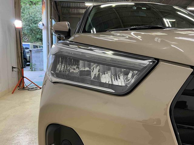 ロッキープレミアムＧワンオーナー　衝突軽減ブレーキ　認定中古車　運転席助手席シートヒーター　クルーズコントロール　ＥＴＣ　電動パーキングブレーキ　オートブレーキホールド機能　オーディオレス車（京都府）の中古車