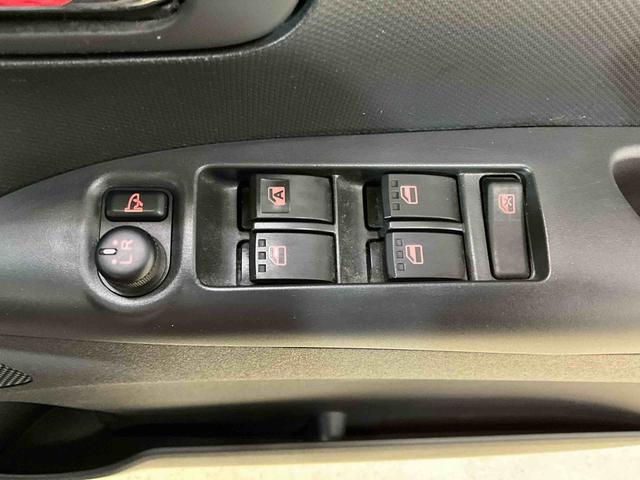 タントカスタムＸ　２ＷＤ　ＣＶＴＨＤＤナビ　ＣＤ　ＤＶＤ　キーフリーシステム　助手席側リヤパワースライドドア　オートエアコン　ＨＩＤディスチャージヘッドライト　アルミホイール　フォグランプ　カーペットマット　バイザー　ＡＢＳ（京都府）の中古車