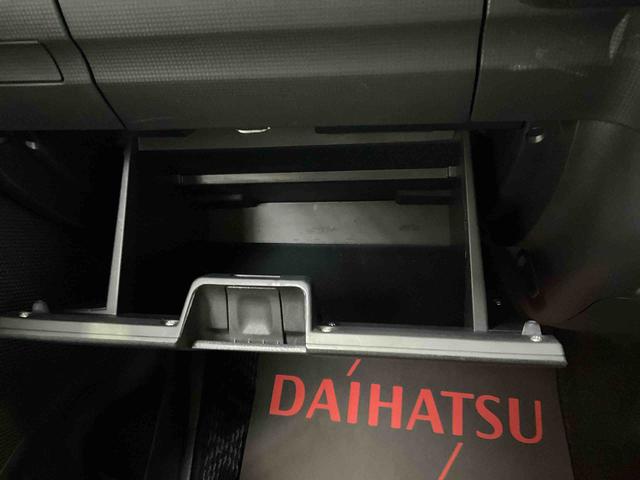 タントカスタムＸ　２ＷＤ　ＣＶＴＨＤＤナビ　ＣＤ　ＤＶＤ　キーフリーシステム　助手席側リヤパワースライドドア　オートエアコン　ＨＩＤディスチャージヘッドライト　アルミホイール　フォグランプ　カーペットマット　バイザー　ＡＢＳ（京都府）の中古車