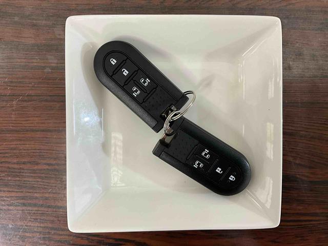 ムーヴキャンバスＧブラックアクセントＶＳ　ＳＡIIIパールホワイト　純正ナビ　ＥＴＣ付車　車内目立った傷なし　スマートアシスト　ＬＥＤヘッドランプ（京都府）の中古車