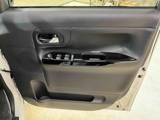 ムーヴキャンバスＧブラックアクセントＶＳ　ＳＡIIIパールホワイト　純正ナビ　ＥＴＣ付車　車内目立った傷なし　スマートアシスト　ＬＥＤヘッドランプ（京都府）の中古車