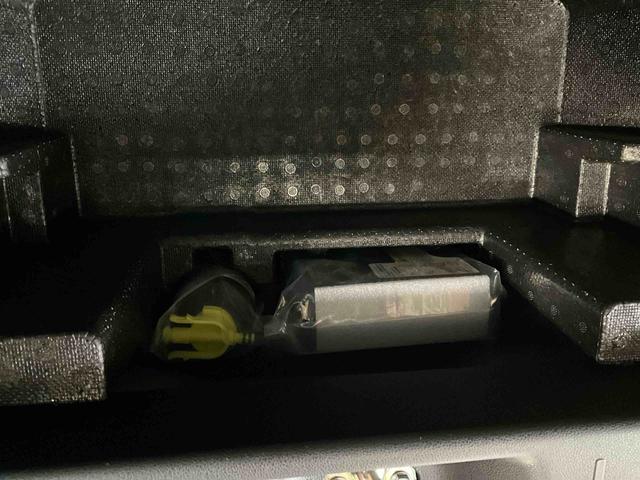 ムーヴキャンバスＧブラックアクセントＶＳ　ＳＡIIIパールホワイト　純正ナビ　ＥＴＣ付車　車内目立った傷なし　スマートアシスト　ＬＥＤヘッドランプ（京都府）の中古車