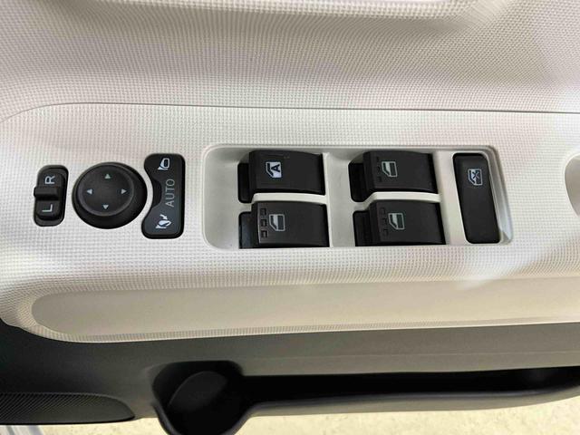 ムーヴキャンバスストライプスＧダイハツ認定中古車　予防安全機能スマートアシスト搭載　アイドリングストップ　オートライト　オートマチックハイビーム　ＬＥＤヘッドライト　キーフリーキー　電動格納ミラー　パノラマモニター　シートヒーター（京都府）の中古車