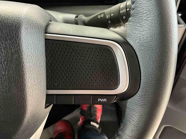 タントカスタムＲＳダイハツ認定中古車　予防安全機能スマートアシスト搭載　アイドリングストップ　オートマチックハイビーム　オートライト　ＬＥＤヘッドライト　電動格納ミラー　キーフリーキー　バックモニター　シートヒーター（京都府）の中古車