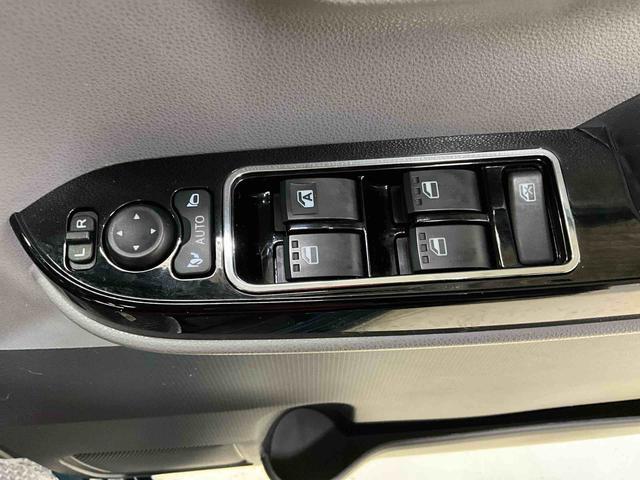 タントカスタムＲＳセレクションターボ車　両側電動スライドドア　ダイハツ純正メモリーナビ　バックカメラ　ＥＴＣ　前後方録画タイプドライブレコーダー　キーフリーシステム　スマートアシスト　運転席ロングスライドシート　ＬＥＤヘッドライト（京都府）の中古車