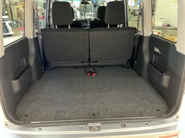 ハイゼットカーゴクルーズＳＡIII　５ＭＴ　４ＷＤ　ＣＤ　ＬＥＤヘッドランプ５速ミッション車　切替式４ＷＤ　ＣＤデッキ　電動格納ドアミラー　ＬＥＤヘッドライト　オートライト　オートハイビーム　スマートアシスト　パワーステアリング　パワーウィンドウ　エアコン　キーレス（京都府）の中古車