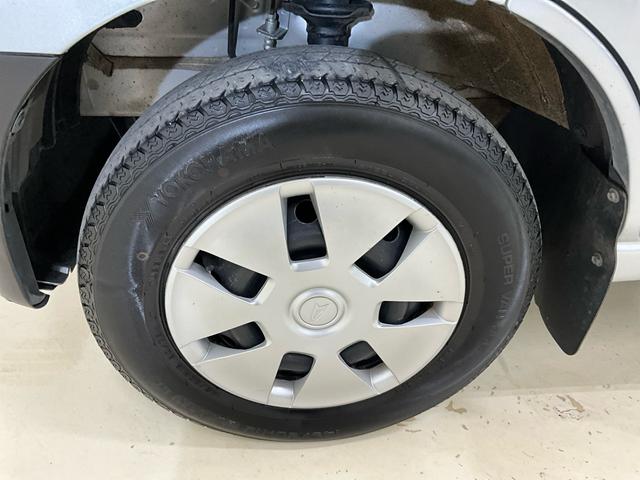 ハイゼットカーゴクルーズＳＡIII　５ＭＴ　４ＷＤ　ＣＤ　ＬＥＤヘッドランプ５速ミッション車　切替式４ＷＤ　ＣＤデッキ　電動格納ドアミラー　ＬＥＤヘッドライト　オートライト　オートハイビーム　スマートアシスト　パワーステアリング　パワーウィンドウ　エアコン　キーレス（京都府）の中古車
