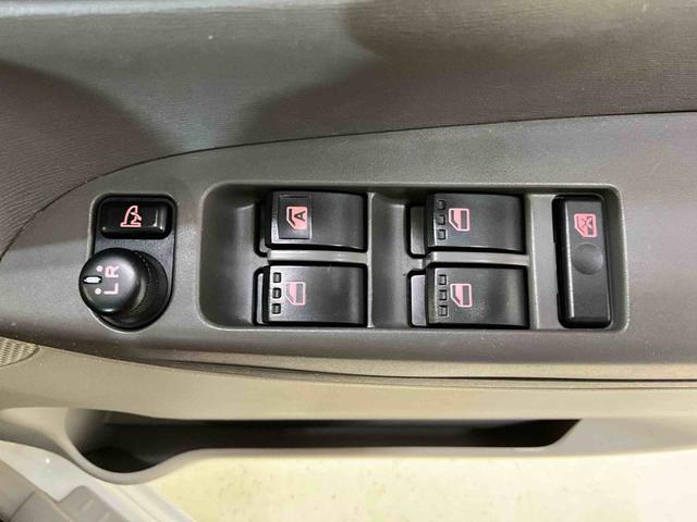 タントＬ　ＳＡII　スマートアシストII　２ＷＤ　ＣＶＴナビ　ワンセグチューナー　バックカメラ　ＥＴＣ　キーレスリモコン　マニュアルエアコン　ホイールキャップ　アイドリングストップ　カーペットマット　ＣＤ　パワステ　パワーウインド　両側リヤスライドドア（京都府）の中古車
