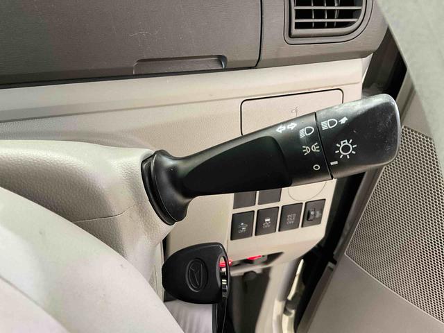 タントＬ　ＳＡII　スマートアシストII　２ＷＤ　ＣＶＴナビ　ワンセグチューナー　バックカメラ　ＥＴＣ　キーレスリモコン　マニュアルエアコン　ホイールキャップ　アイドリングストップ　カーペットマット　ＣＤ　パワステ　パワーウインド　両側リヤスライドドア（京都府）の中古車