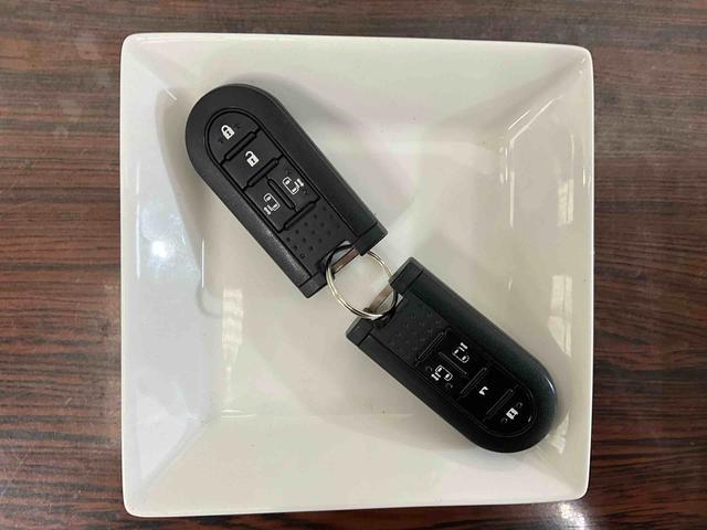 ムーヴキャンバスＸリミテッド　ＳＡIIIダイハツ認定中古車　予防安全機能スマートアシスト搭載　アイドリングストップ　電動格納ミラー　キーフリーキー　バックモニター　ナビゲーション　ドライブレコーダー（前方）（京都府）の中古車