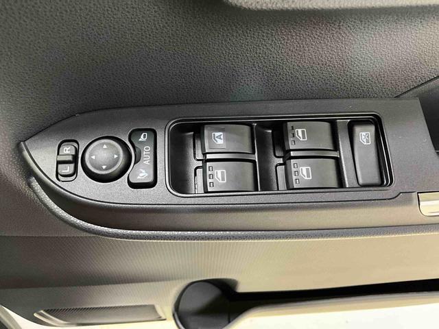 タントカスタムＸワンオーナー　衝突軽減ブレーキ　認定中古車　電動パーキングブレーキ　オートブレーキホールド機能　両側電動スライドドア　運転席助手席シートヒーター　プッシュボタンスタート　スマートキー　オーディオレス（京都府）の中古車