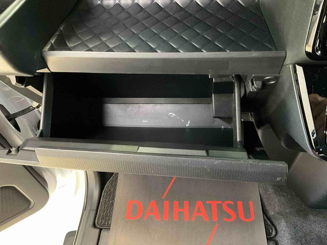 タントカスタムＸナビ　バックカメラ　ＥＴＣ　ドラレコ　ＬＥＤヘッドランプ　両側電動スライドドア　プッシュボタンスタート　キーフリー　アイドリングストップ　シートヒーター　アルミホイール　オートエアコン　スマアシ（京都府）の中古車
