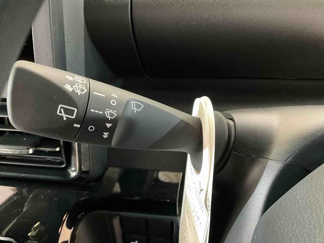 タントカスタムＸダイハツ認定中古車　予防安全機能スマートアシスト搭載　アイドリングストップ　オートマチックハイビーム　オートライト　ＬＥＤヘッドライト　電動格納ミラー　シートヒーター　バックモニター　キーフリーキー（京都府）の中古車