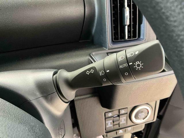 タントカスタムＸダイハツ認定中古車　予防安全機能スマートアシスト搭載　アイドリングストップ　オートマチックハイビーム　オートライト　ＬＥＤヘッドライト　電動格納ミラー　シートヒーター　バックモニター　キーフリーキー（京都府）の中古車