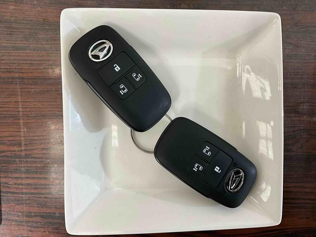 タントカスタムＲＳダイハツ認定中古車　予防安全機能スマートアシスト搭載　アイドリングストップ　オートライト　オートマチックハイビーム　ＬＥＤヘッドライト　電動格納ミラー　バックモニター　シートヒーター　キーフリーキー（京都府）の中古車