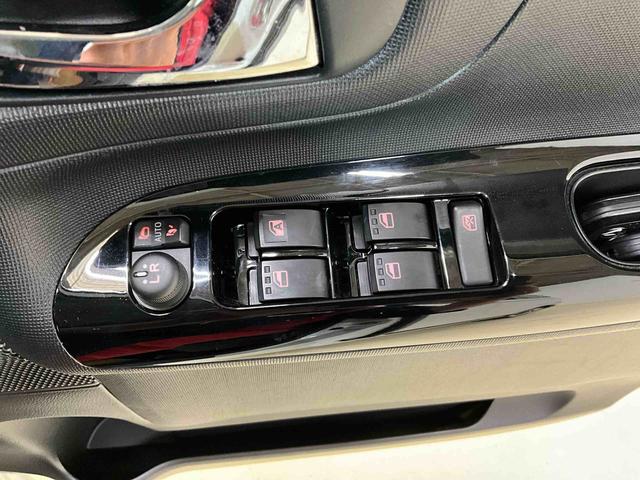 ムーヴキャンバスＸブラックアクセントリミテッド　ＳＡIIIワンオーナー　衝突軽減ブレーキ　認定中古車　ナビ　ドライブレコーダー　ＥＴＣ　パノラマモニター　運転席シートヒーター　両側電動スライドドア　オートライト　ＬＥＤヘッドライト　オートエアコン（京都府）の中古車